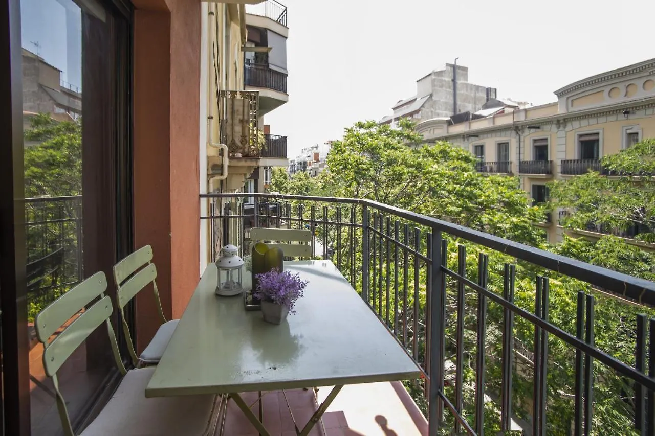 41Ara1029 Stunning & Renovated In Sagrada Familia Apartment Barcelona